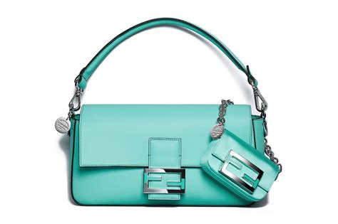 tiffany baguette fendi prezzo|fendi tiffany baguette.